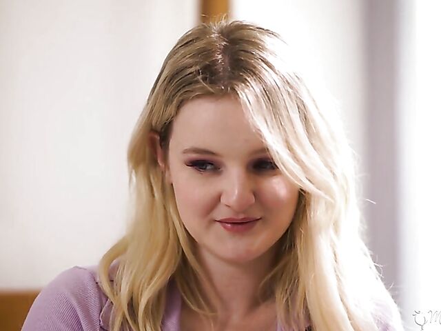 Asian lesbian MILF Christy Love squirting with young Eliza Eves