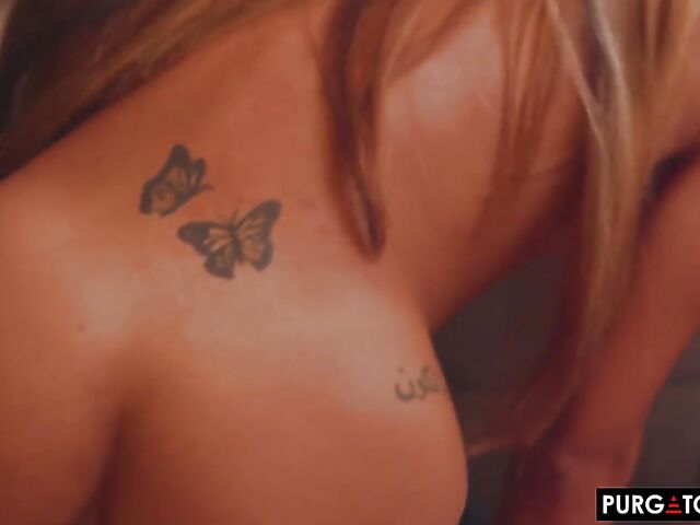 Playful couple threesome featuring Chloe Temple and Clara Trinity