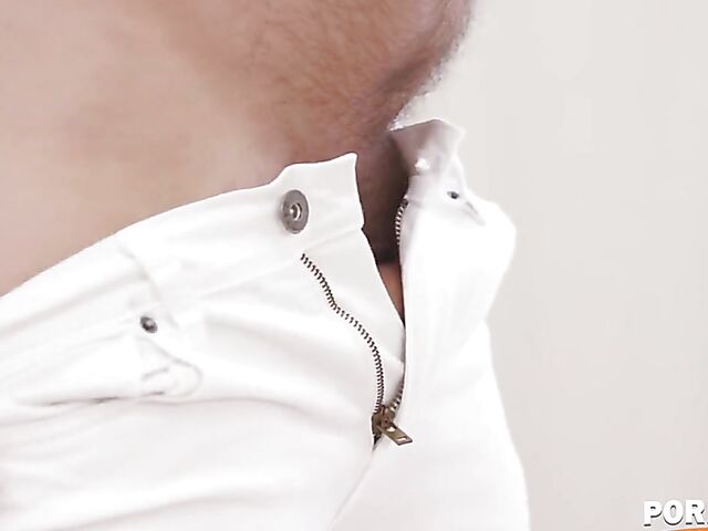 Natural busty redhead Annabelle Redd is way too horny