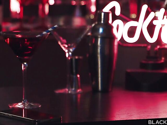 Elisa Calvi in Blacked interracial hardcore scene