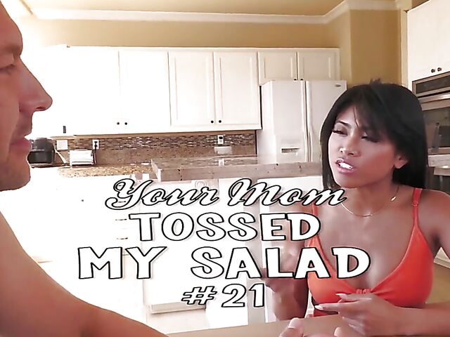 Rim job and pussy fucking with exotic Ember Snow