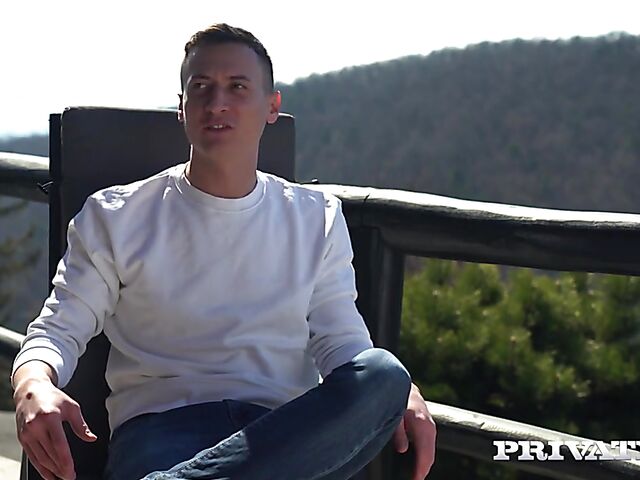 Lady in red Veronica Leal takes two in her best DP scene