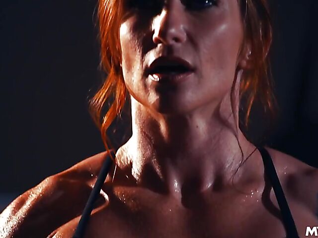 Gym fuck with red-haired athletic MILF Sophia Locke