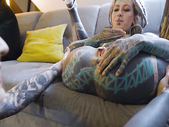 Lesbian tattoo madness and strap on anal with Anuskatzz and Nux Vomica