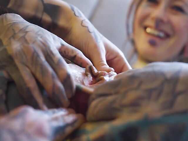 Lesbian tattoo madness and strap on anal with Anuskatzz and Nux Vomica