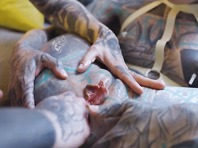 Lesbian tattoo madness and strap on anal with Anuskatzz and Nux Vomica