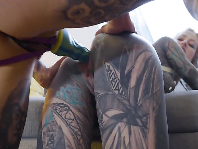 Lesbian tattoo madness and strap on anal with Anuskatzz and Nux Vomica