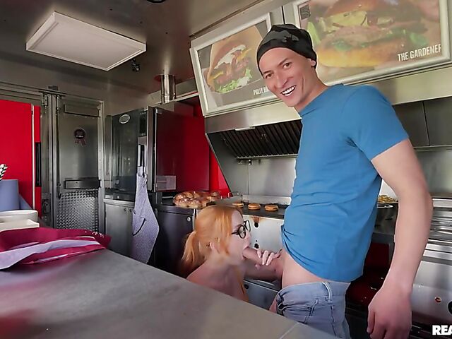 Food truck fuck with redhead glasses girl Scarlett Jones