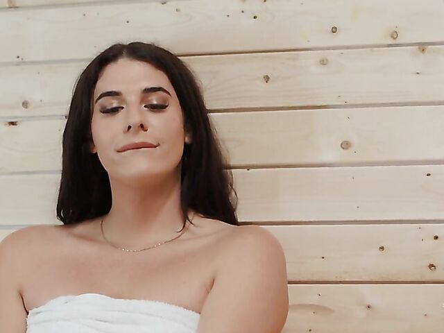 Bailey Archer - Shemale fucks guy and gets fucked in the sauna