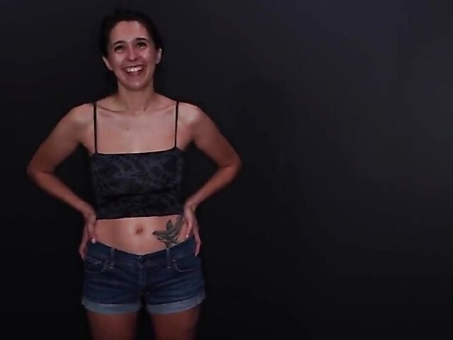 Blowbang bukkake in Arizona with eager Mackenzie Ford