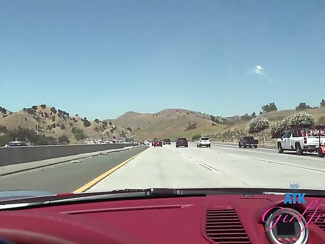 Car blowjob and fingering on the way to the beach with Cecelia Taylor