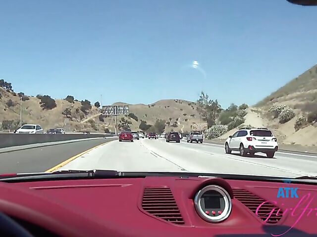 Car blowjob and fingering on the way to the beach with Cecelia Taylor