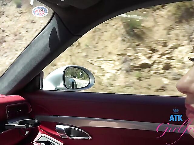 Car blowjob and fingering on the way to the beach with Cecelia Taylor