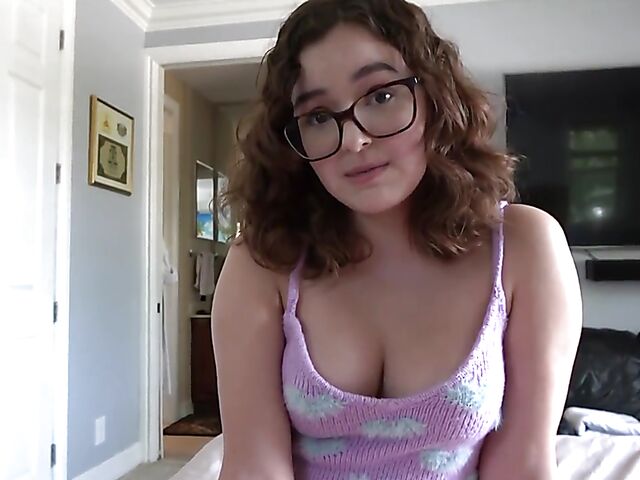 Two teens POV in the bedroom with Leana Lovings and Bella Forbes