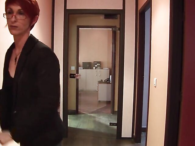 Katy Morlait - Short hair redhead mature anal with a horny guy