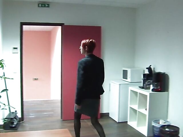 Katy Morlait - Short hair redhead mature anal with a horny guy