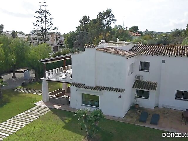 3way hot threesome with Apolonia Lapiedra and Mary Popiense