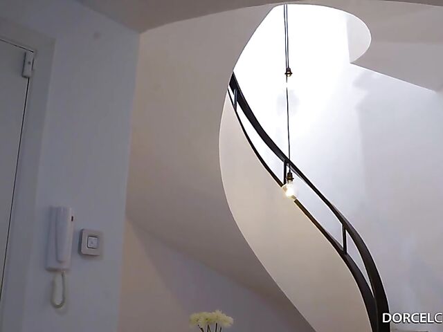 3way hot threesome with Apolonia Lapiedra and Mary Popiense