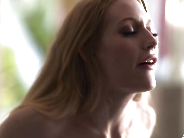 Skinny small tits blonde Emma Starletto seduces her bodyguard