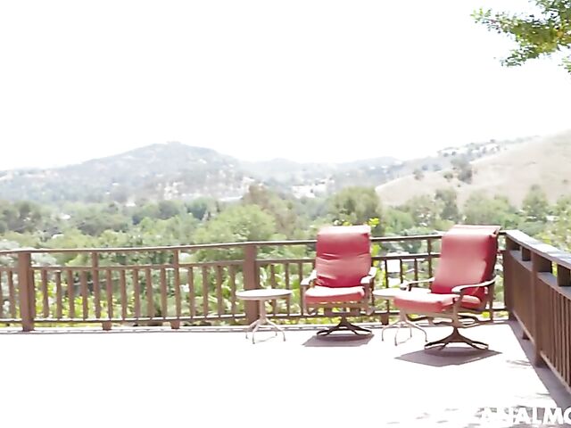 Cassie Del Isla - Cute MILF anal with a lucky guy