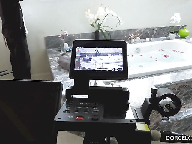 Behind the scenes of Sugar And Spice with Emma Hix, Whitney Wright, and Paige Owens