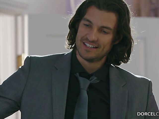 Behind the scenes of Sugar And Spice with Emma Hix, Whitney Wright, and Paige Owens