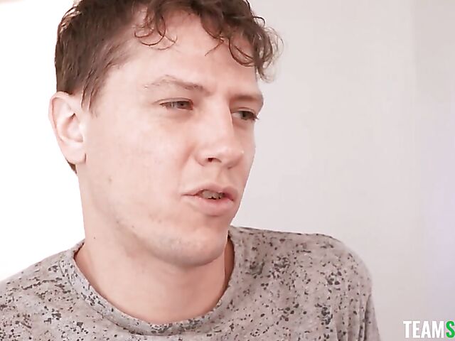 Alice Marie & Ophelia Kaan - Lucky boy has a threesome with stepmom and daughter