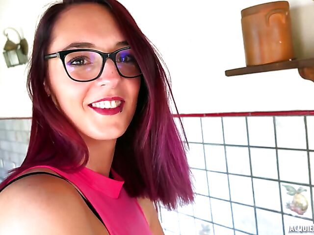 French big tits outdoor threesome with glasses featuring Lea