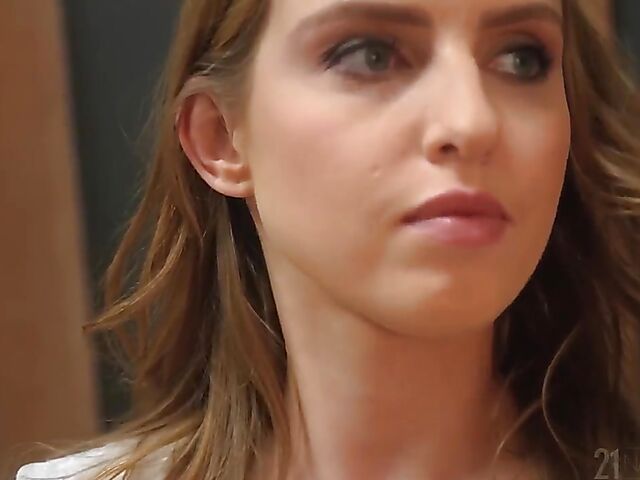 Morning coffee and sensual anal with Jayla De Angelis