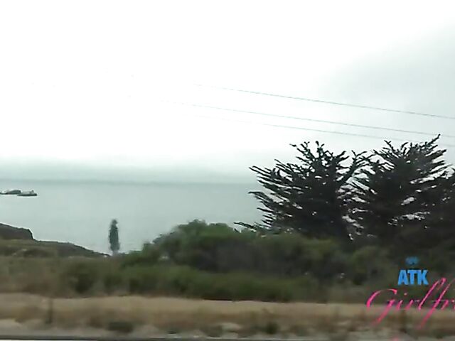 Your teen girlfriend Leana Lovings is back