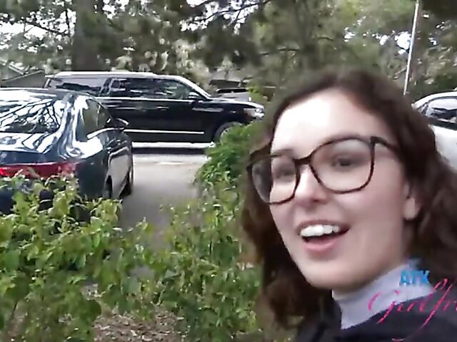 Your teen girlfriend Leana Lovings is back