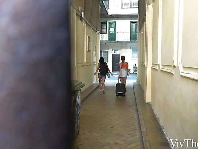 Alika Penagos & Marina Gold - Lesbian tribbing on vacation