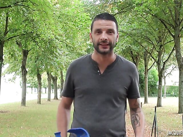 Natacha Guapa - Outdoor anal with a limping man