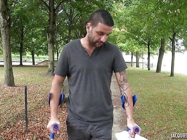 Natacha Guapa - Outdoor anal with a limping man