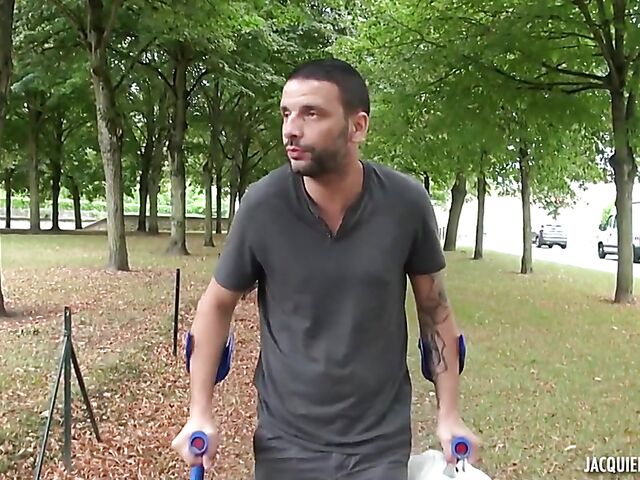 Natacha Guapa - Outdoor anal with a limping man