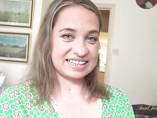 Roleplay mom POV porn with thick Olga Cabaeva