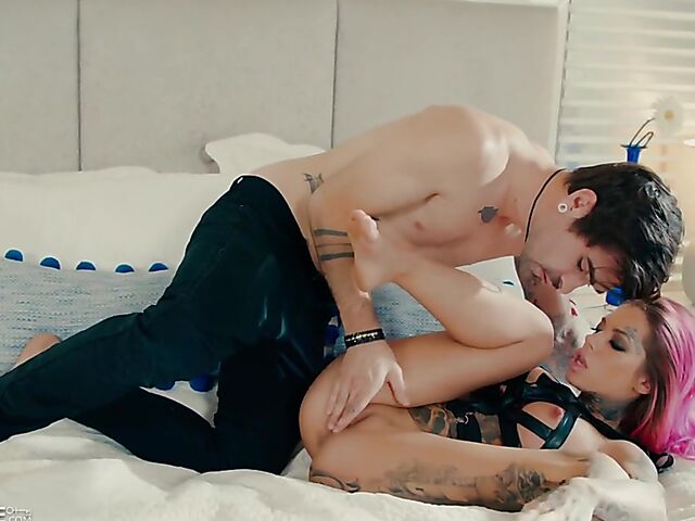 Hot sex with pink-haired tattoo babe Chantal Danielle