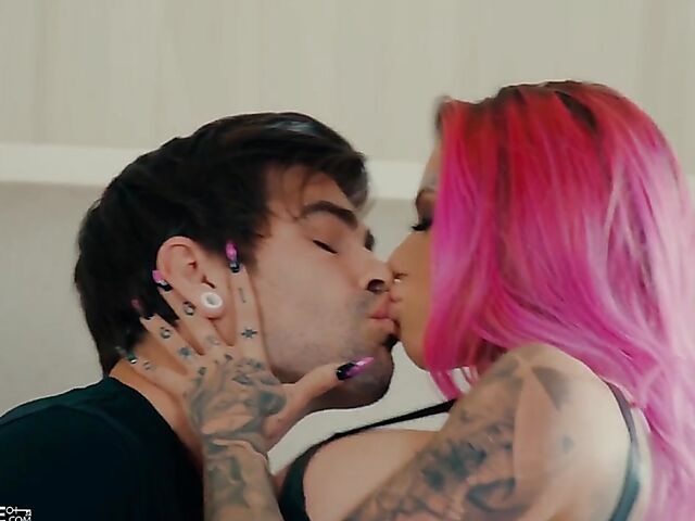 Hot sex with pink-haired tattoo babe Chantal Danielle