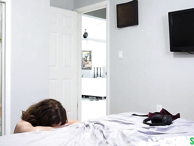 MILF teaches young lovers featuring Blondie Bombshell and Leana Lovings