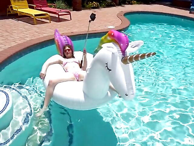 Nasty teen step sister Reese Robbins sucks and fucks all day long