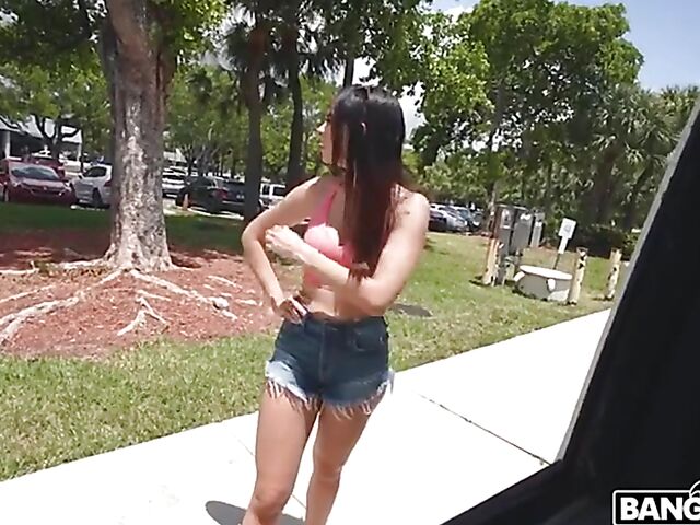 Van fuck in Miami with sexy Colombian girl Gaby Ortega