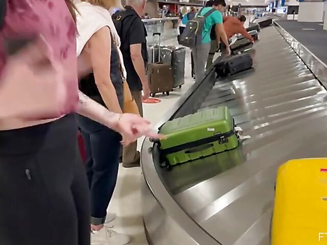 Tall cute babe with long legs Olivia Madison loves sex toys