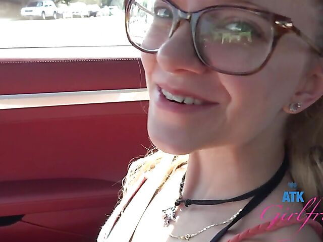 Riley Star - Naughty girlfriend with glasses POV trip to Malibu