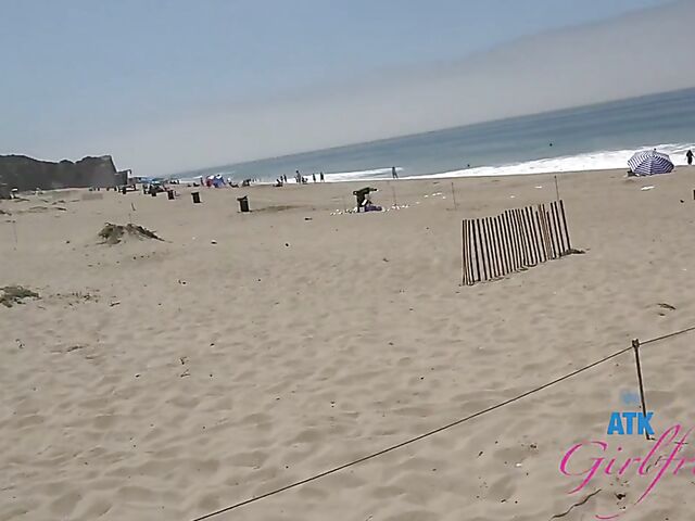 Riley Star - Naughty girlfriend with glasses POV trip to Malibu