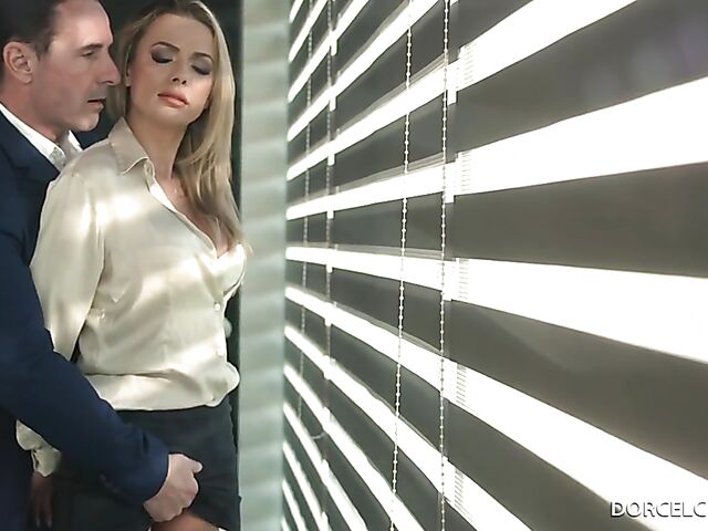 Shalina Devine - Euro MILF in stockings anal at work