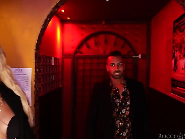 Crazy club orgy with Rocco Siffredi and Marika Milani