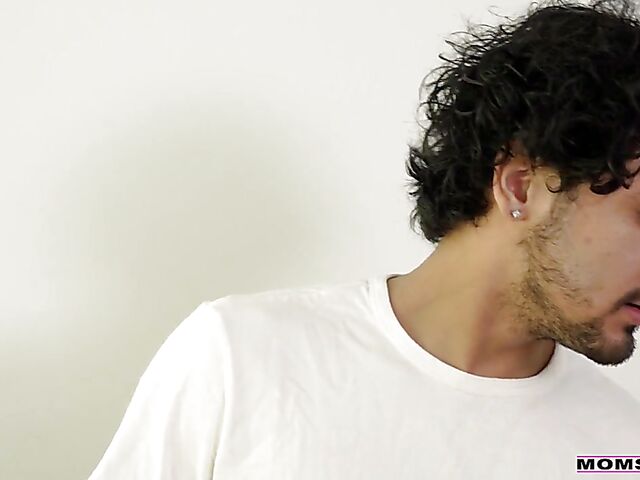 Fucking milf maid Aiden Ashley (his stepmom) by surprise