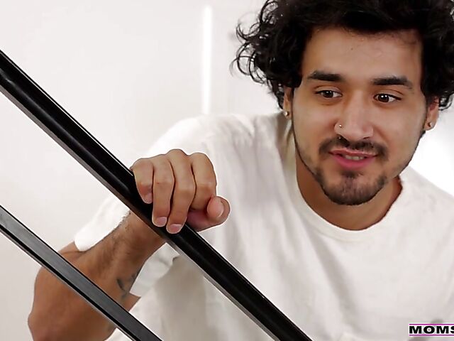 Fucking milf maid Aiden Ashley (his stepmom) by surprise