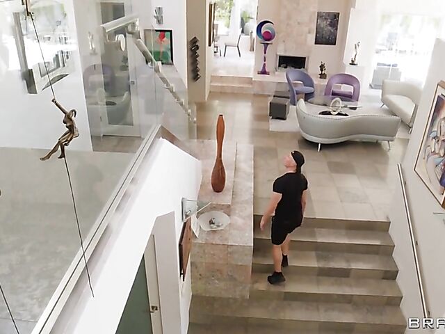 Blonde FFM 3-some after milk shower with Bunny Madison and Slimthick Vic