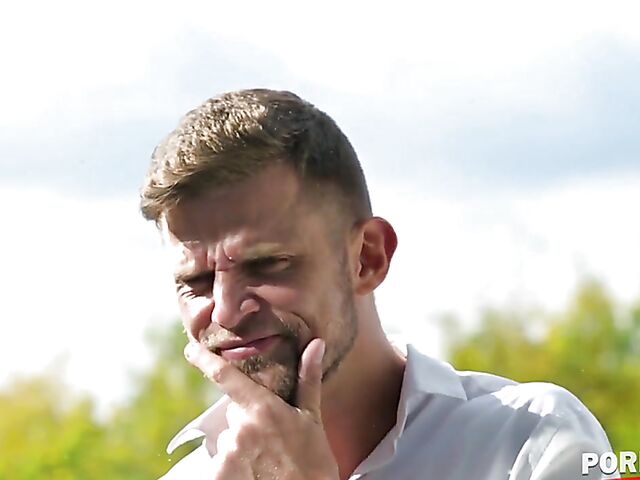 Intense double penetration after dinner date with Veronica Leal